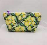 Fresh lemon print zippered bag